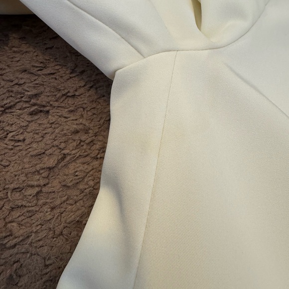 Elizabeth And James Cream Scrunch Sleeve Blazer Long Line 8 - Picture 5 of 12